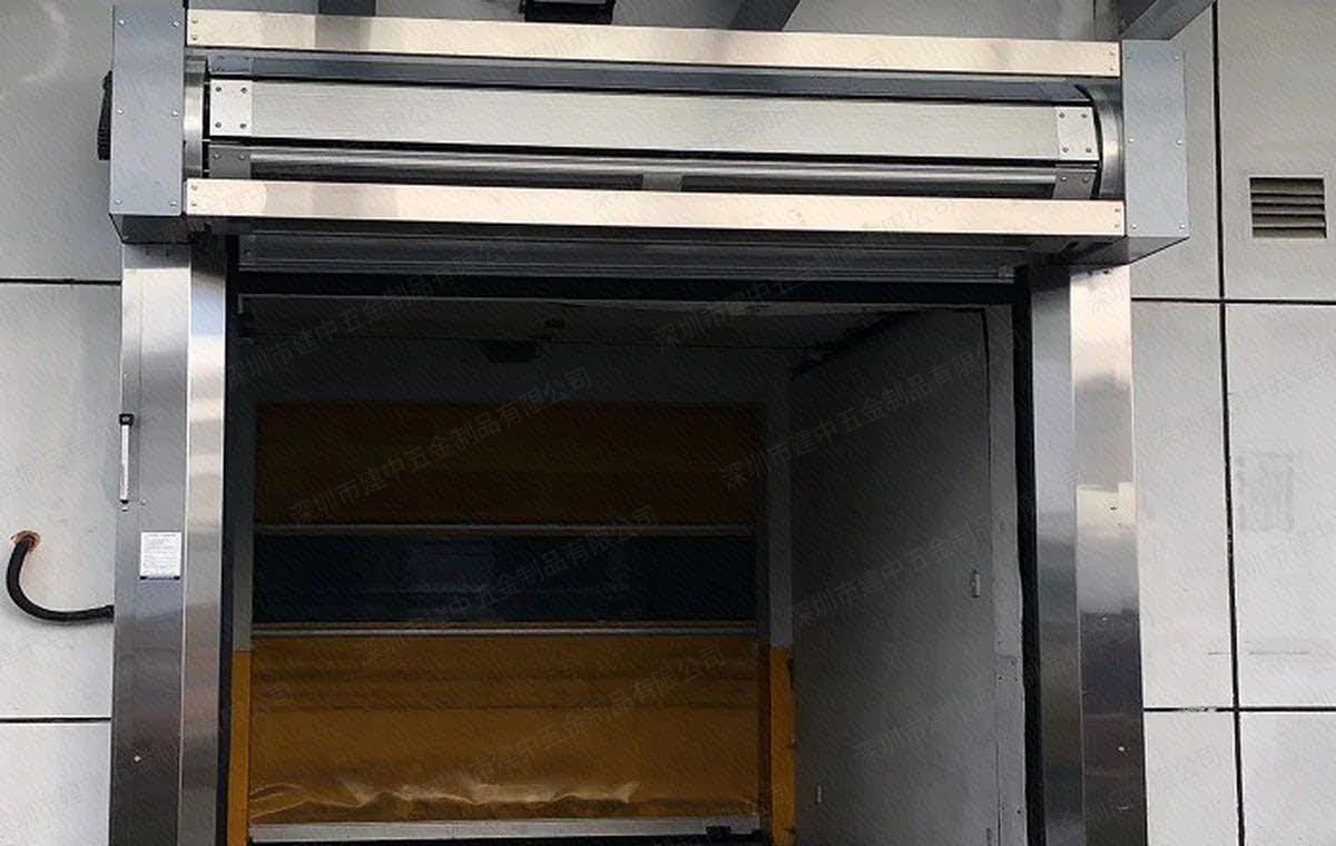 雅培医药车间涡轮硬质快速门安装完工
